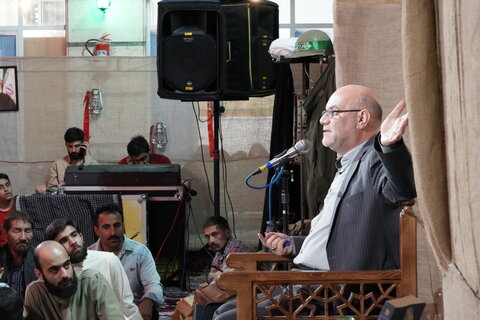 یادواره شهدا در مدرسه علمیه آیت الله بهجت (ره)