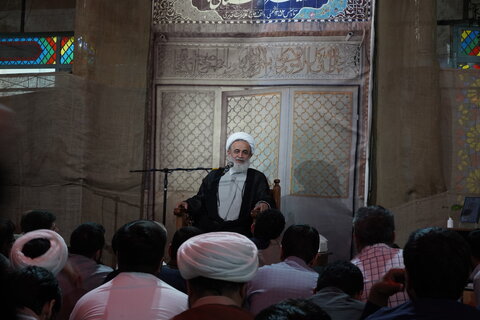 یادواره شهدا در مدرسه علمیه آیت الله بهجت (ره)