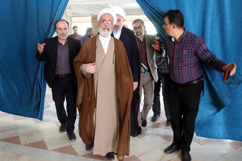 تصاویر/ بازدید آیت الله اعرافی از جامعه الزهرا (س)