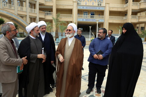 تصاویر/ بازدید آیت الله اعرافی از جامعه الزهرا (س)