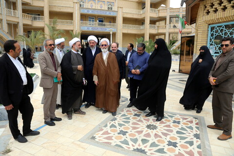 تصاویر/ بازدید آیت الله اعرافی از جامعه الزهرا (س)