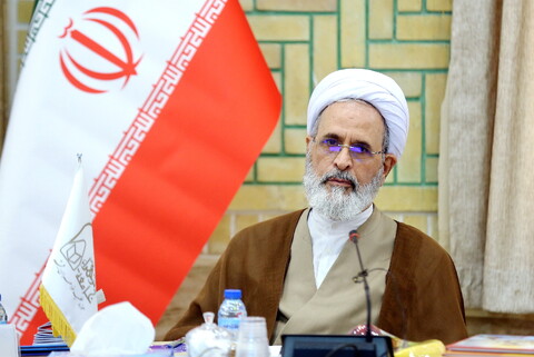 تصاویر/ بازدید آیت الله اعرافی از جامعه الزهرا (س)