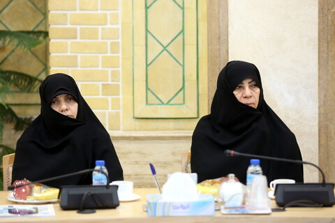 تصاویر/ بازدید آیت الله اعرافی از جامعه الزهرا (س)