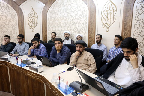 تصاویر/ نشست بازخوانی و برسی منشور روحانیت رهبرانقلاب