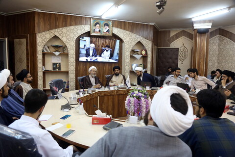 تصاویر/ نشست بازخوانی و برسی منشور روحانیت رهبرانقلاب