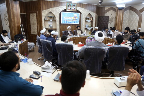 تصاویر/ نشست بازخوانی و برسی منشور روحانیت رهبرانقلاب