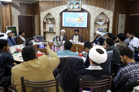 تصاویر/ نشست بازخوانی و برسی منشور روحانیت رهبرانقلاب