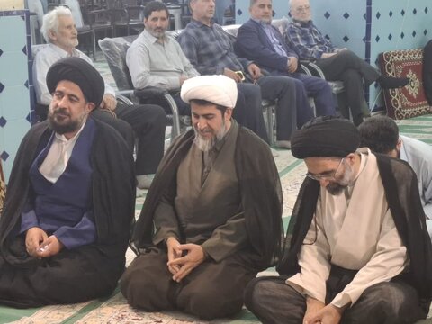 تصاویر/ یادواره شهدای روحانی وگرامیداشت شهدای خدمت درکاشان