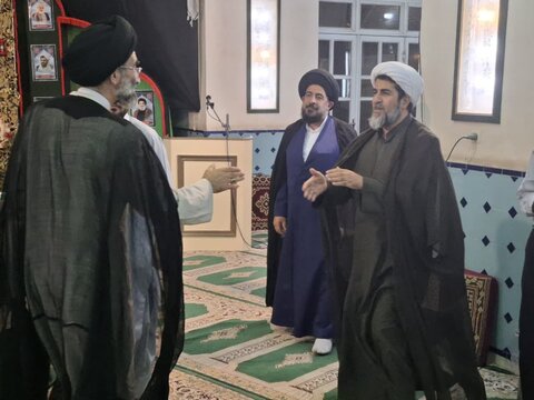 تصاویر/ یادواره شهدای روحانی وگرامیداشت شهدای خدمت درکاشان