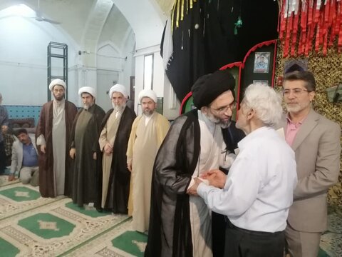 تصاویر/ یادواره شهدای روحانی وگرامیداشت شهدای خدمت درکاشان