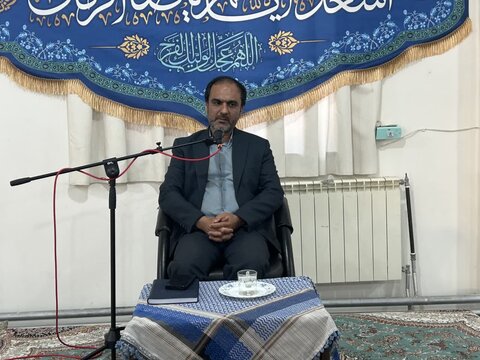 تصاویر/ حضور مدیر مرکز خدمات حوزه علمیه آذربایجان غربی در مدرسه علمیه نقده