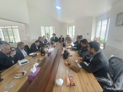 تصاویر/ بازدید امام جمعه سلماس از طرح های تولیدی این شهرستان