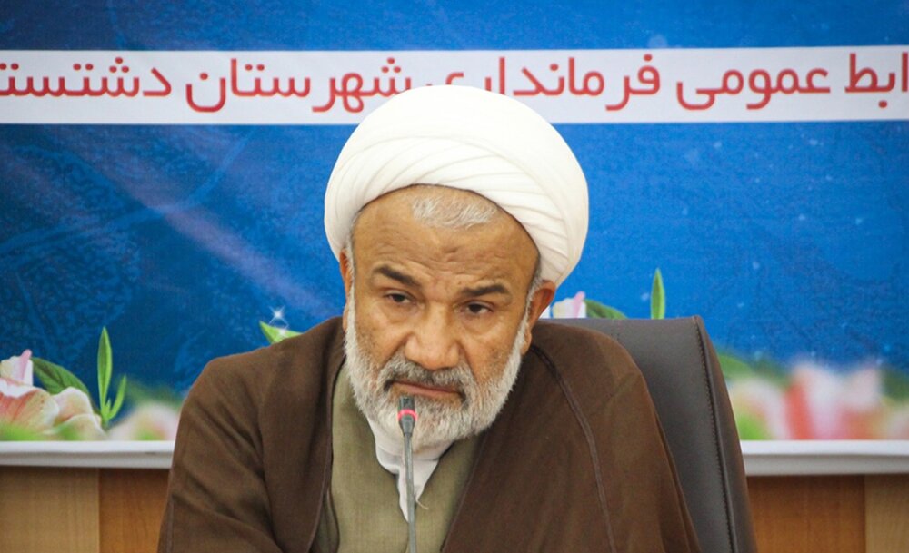 مسئولان و مردم پای کار مراسم بزرگداشت شهید رئیسی باشند