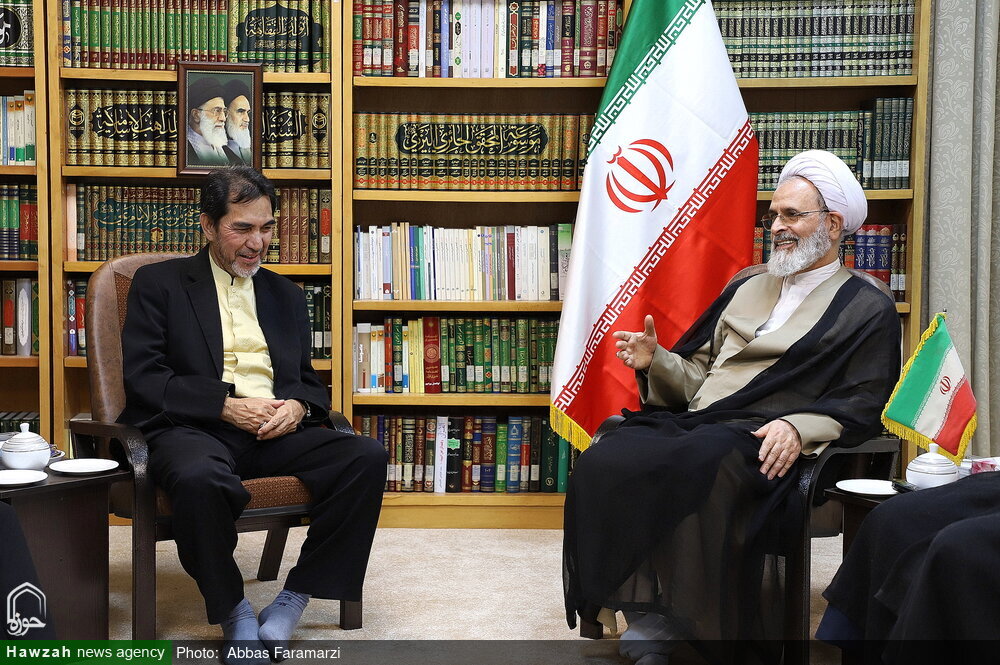 Kum Havzası'nda Eğitim Alan Gençler 100'den Fazla Ülkede İlim Merkezleri Kurmuştur