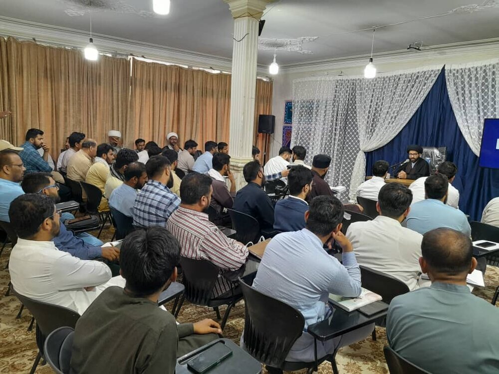 मदसा अल विलाया क़ुम मे वली अल-असर फाउंडेशन के सहयोग से उपदेशकों के लिए शुब्हात और उनके उत्तर की कार्यशाला