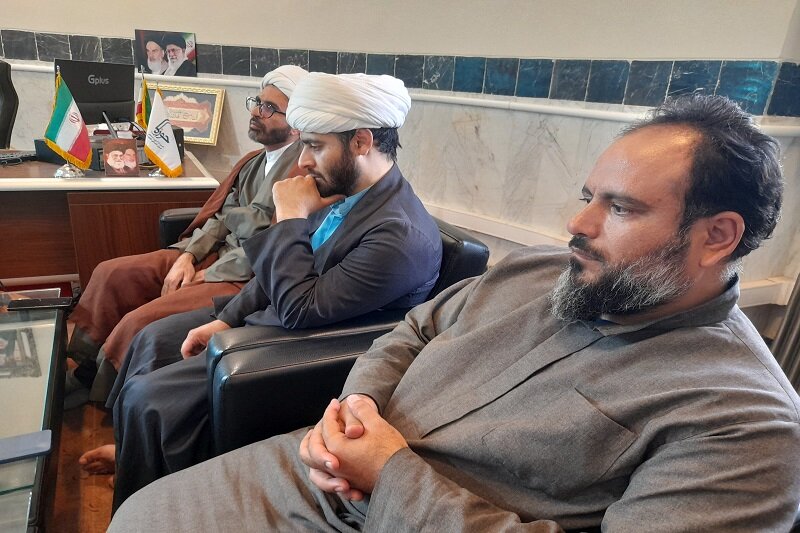 معاون آموزش حوزه‌ علمیه کرمانشاه بر آشنایی بیشتر دانش آموزان با محیط حوزه های علمیه تأکید کرد