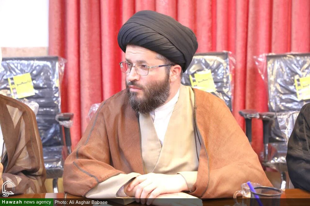 جلسه مدیران و معاونان آموزش مدارس علمیه استان یزد برگزار شد 