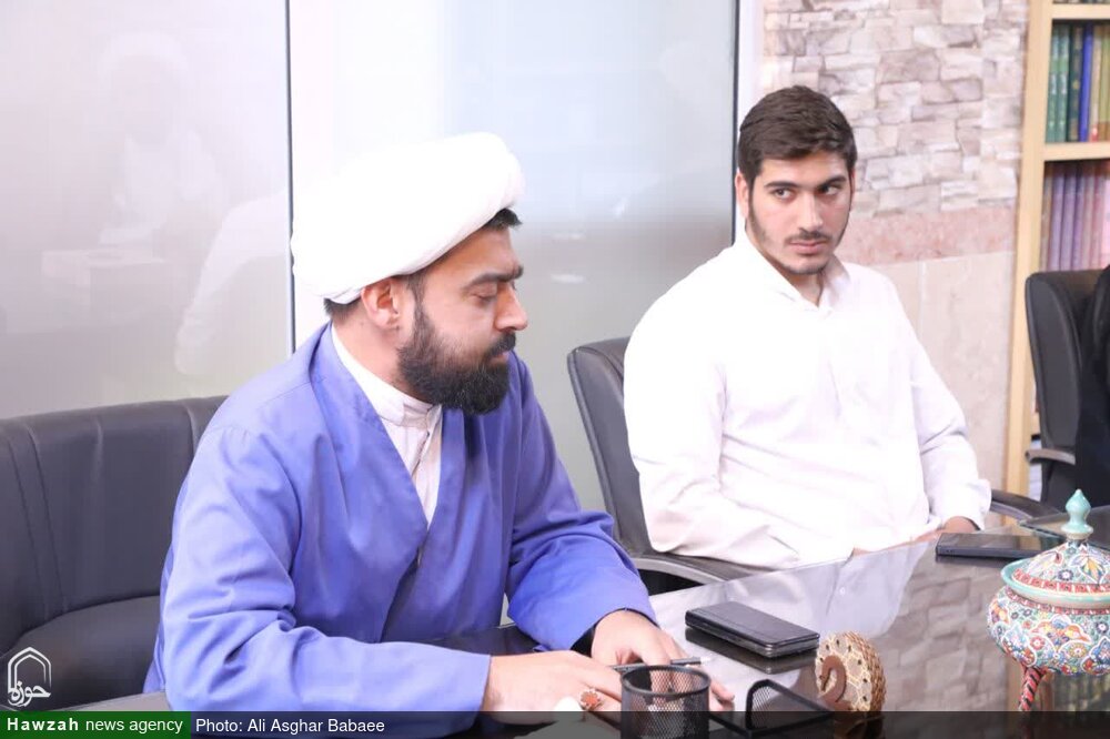 جلسه کارگروه جذب با حضور معاونان مدیریت استان و مسئولین کمیته‌های جذب و پذیرش برگزار شد