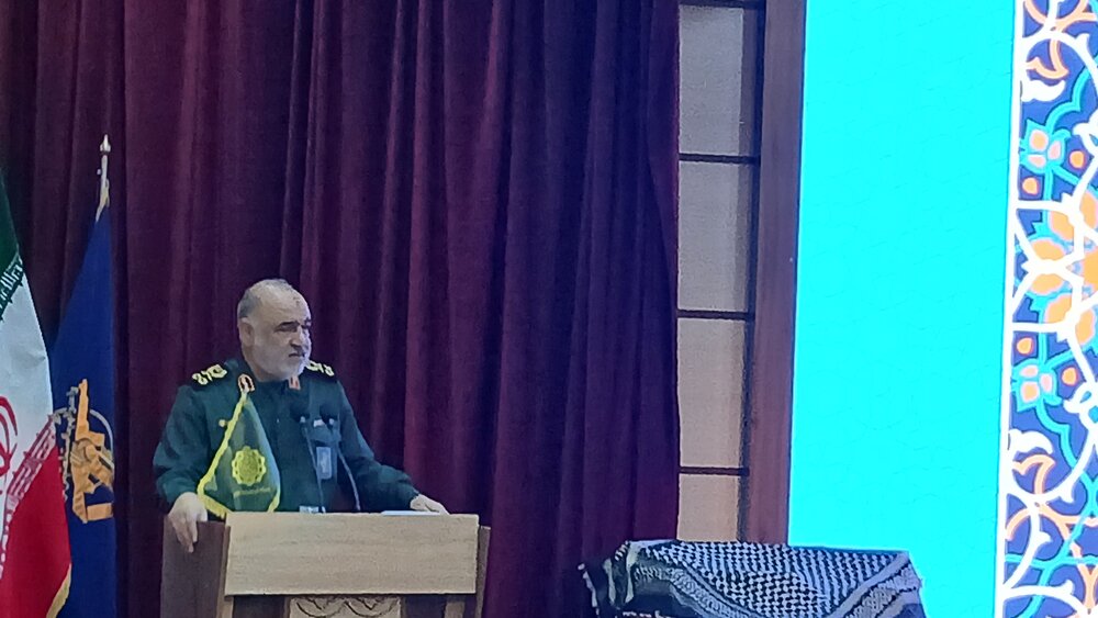 رژیم آمریکا به‌ سوی زوال کامل پیش می‌رود / نظریه «ایران ضعیف» شکست خورده است