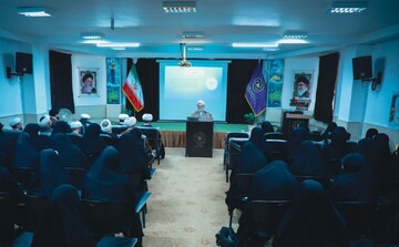 نشست علمی «کاربست حدیث در زندگی» در قم برگزار شد