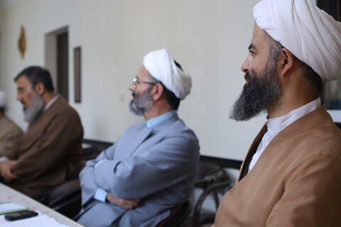 جلسه معاونین حوزه علمیه آیت الله آخوند (ره)