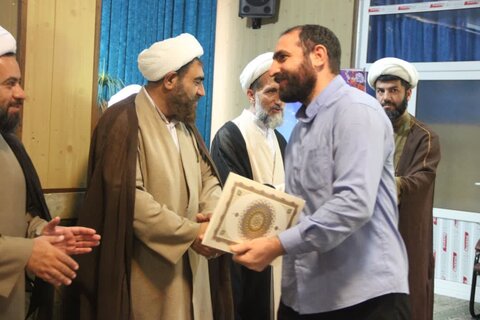 تصاویر / مراسم اختتامیه جشنواره علامه حلی حوزه علمیه استان قزوین برگزارشد