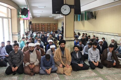 تصاویر / مراسم اختتامیه جشنواره علامه حلی حوزه علمیه استان قزوین برگزارشد