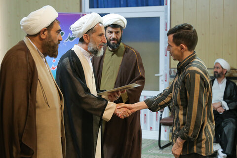 تصاویر / مراسم اختتامیه جشنواره علامه حلی حوزه علمیه استان قزوین برگزارشد