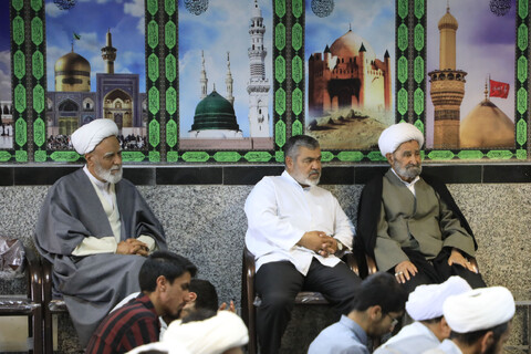 بزرگداشت شهدای خدمت در مدرسه علمیه سفیران هدایت بیرجند