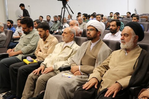 تصاویر| جلسه چهارم دوره طرح(تلبس دائم) ادیب حوزه اصفهان