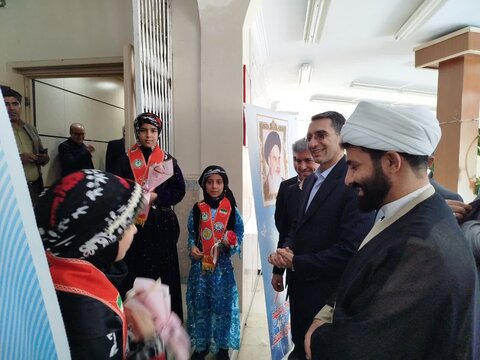 تصاویر دیدار مدیر کل آموزش و پرورش لرستان با امام جمعه و مسئولان آموزش و پرورش دلفان