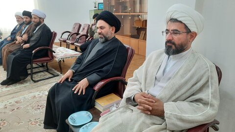 تصاویر/ دیدار جانشین مرکز مدیریت حوزه علمیه اصفهان با امام جمعه شهرکرد
