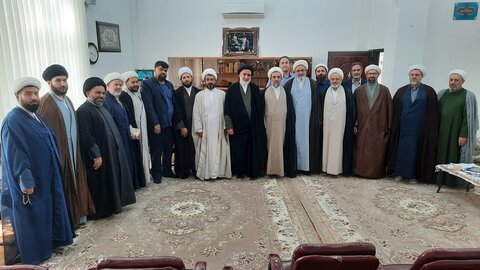 تصاویر/ دیدار جانشین مرکز مدیریت حوزه علمیه اصفهان با امام جمعه شهرکرد