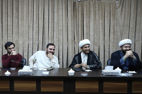 تصاویر/ نشست بررسی الزامات رسانه‌ای حوزه‌ی علمیه پیشرو