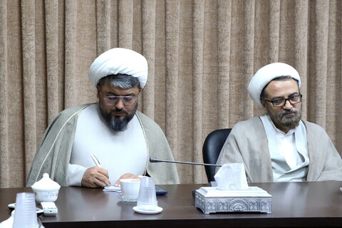 تصاویر/ نشست بررسی الزامات رسانه‌ای حوزه‌ی علمیه پیشرو