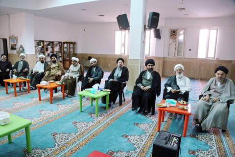 تصاویر/ جلسه ائمه جماعات مساجد پردیسان