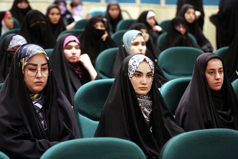تصاویر/ مراسم رونمایی و اکران مستند ســـرو بی‌نشان
