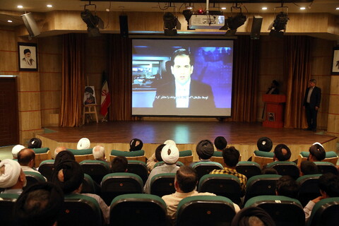 تصاویر/ مراسم رونمایی و اکران مستند ســـرو بی‌نشان