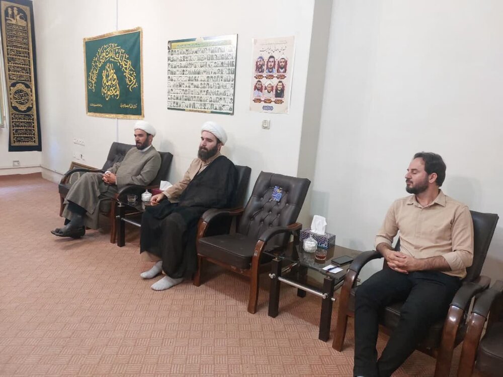 تصاویر/جلسه شورای اداری حوزه علمیه استان ایلام