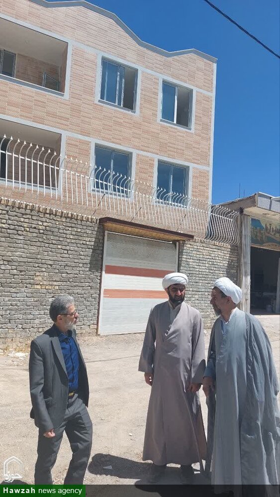 بازدید جانشین مدیر حوزه علمیه اصفهان از خانه اساتید مدرسه علمیه سمیرم + عکس