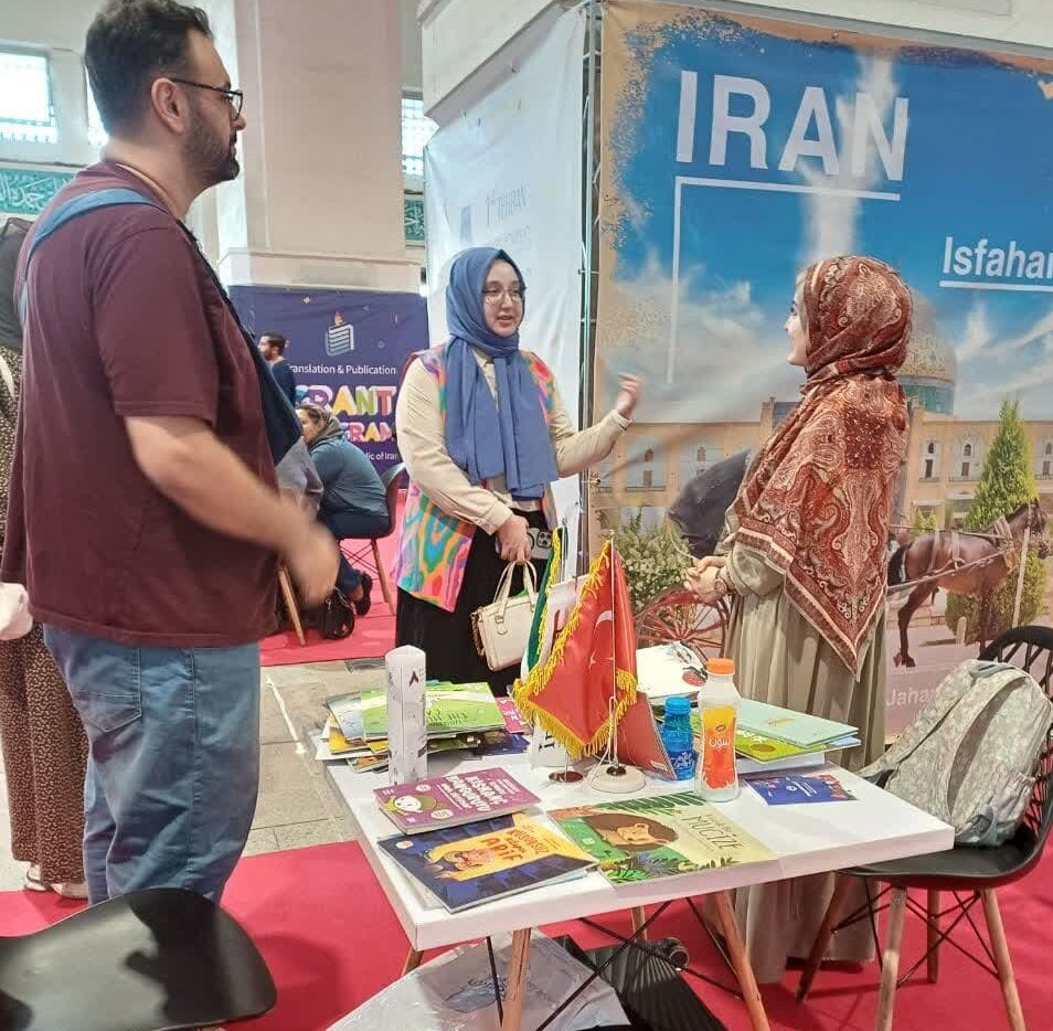 دیپلماسی فرهنگی در بستر کتاب؛ حضور پررنگ ترکیه و آذربایجان در نمایشگاه تهران