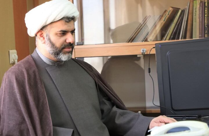 عرضه خرچنگ و ماهی‌مرکب خلاف شرع و غیرقانونی است