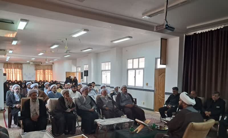 مراسم بزرگداشت خیّر نیکاندیش مدارس علمیه میبد برگزار شد+ تصاویر