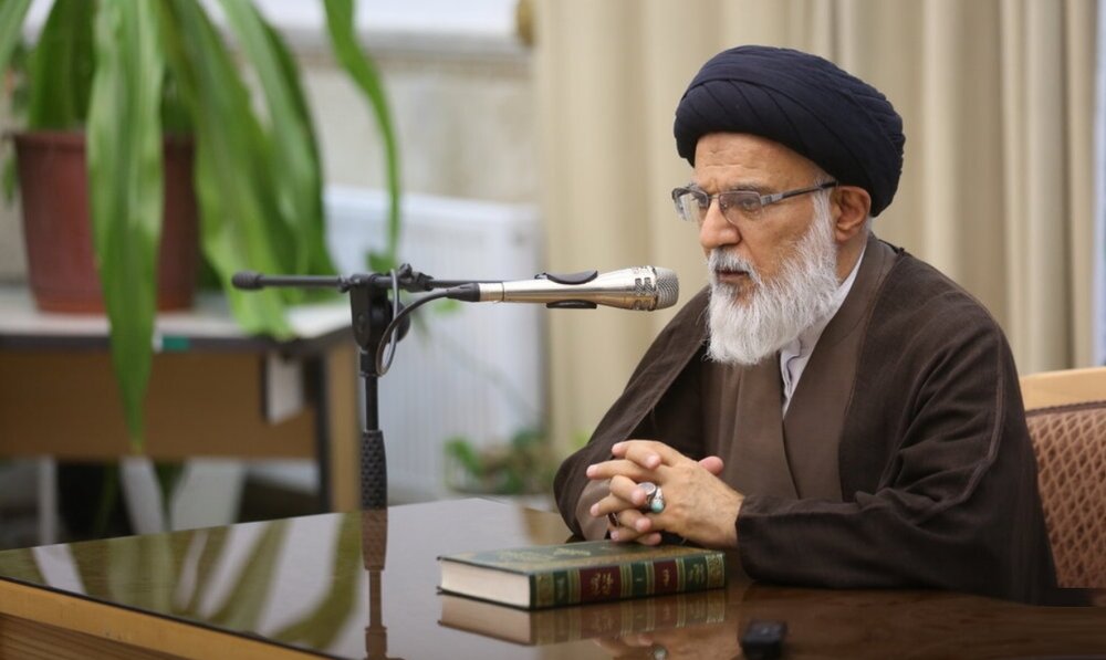 میلاد پیامبر اکرم (ص) و امام صادق (ع) الٰہی برکات سے بہرہ مند ہونے کا بہترین موقع ہے