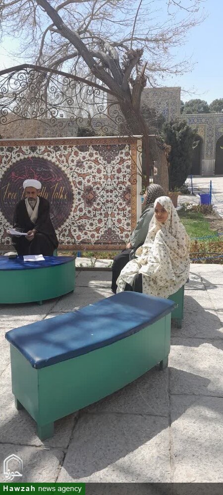 اجرای سه برنامه متنوع ویژه گردشگران خارجی در مدرسه ناصریه+ تصاویر