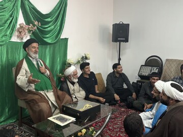 طلبه آنچه را که می‌آموزد در زندگی شخصی و اجتماعی خود به کار گیرد+عکس