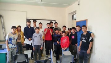 دانش‌آموزان فامنینی با شرایط پذیرش در حوزه آشنا شدند+عکس