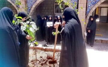 مشارکت مدرسه علمیه الزهرا(سلام الله علیها) مسجدسلیمان در پویش دخترانه ایران بهشت