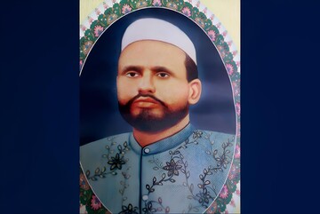 عالم هندی که در پنج ماه قرآن را حفظ کرد   + فیلم