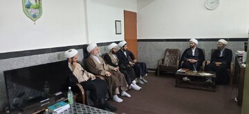 تصاویر/ حضور میدانی معاون آموزش و مسئول پذیرش و جذب در مدارس علمیه استان همدان
